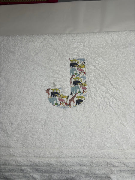 J in Queue for the Zoo - Jumbo Bath Sheet