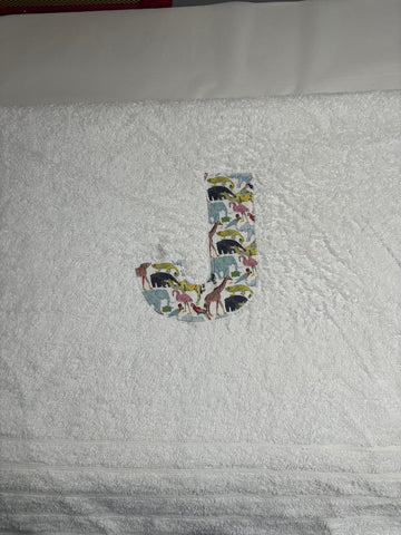 J in Queue for the Zoo - Jumbo Bath Sheet