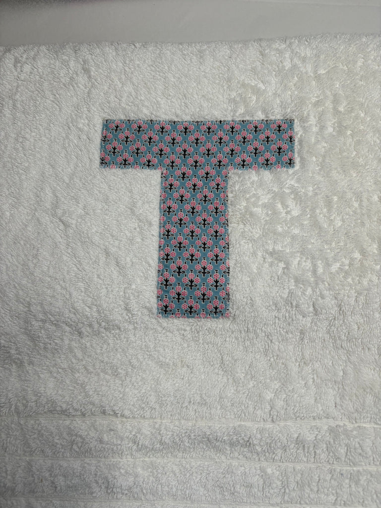 T in Blooming Blossoms - Bath Towel