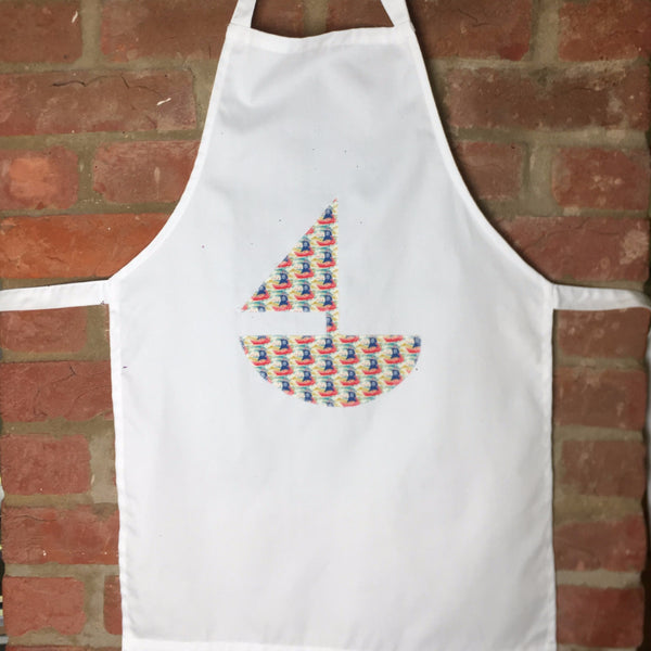 Apron with Boat motif in Ship Ahoy